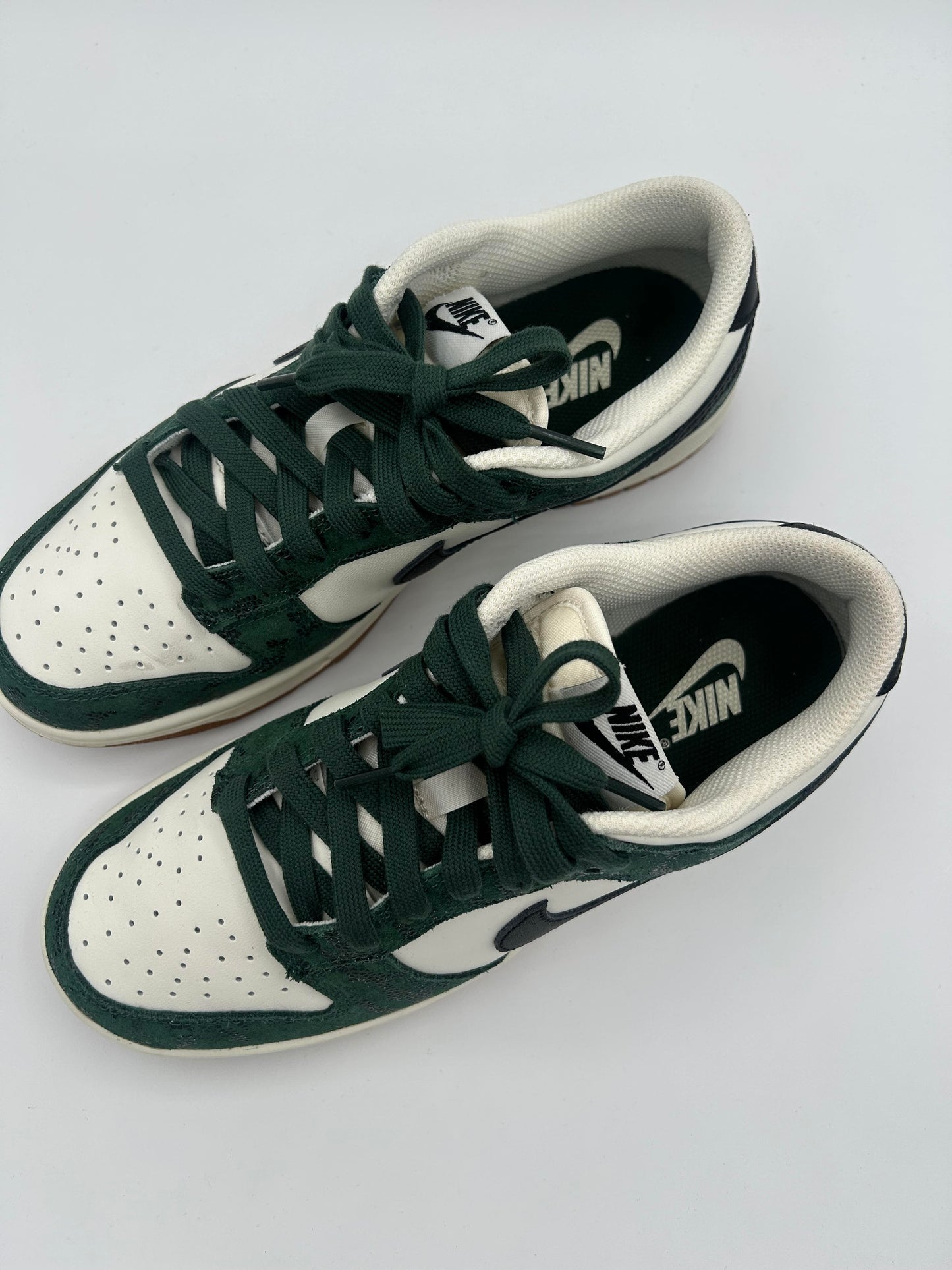 Nike Dunk Low Green Snake